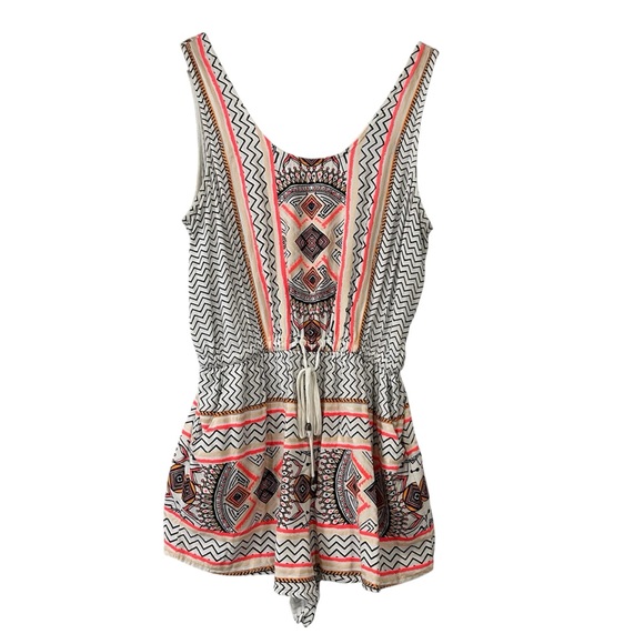 MINKPINK Boho Geometric Print Romper Size M Elastic Waist Pockets Aztec medium - Picture 2 of 8